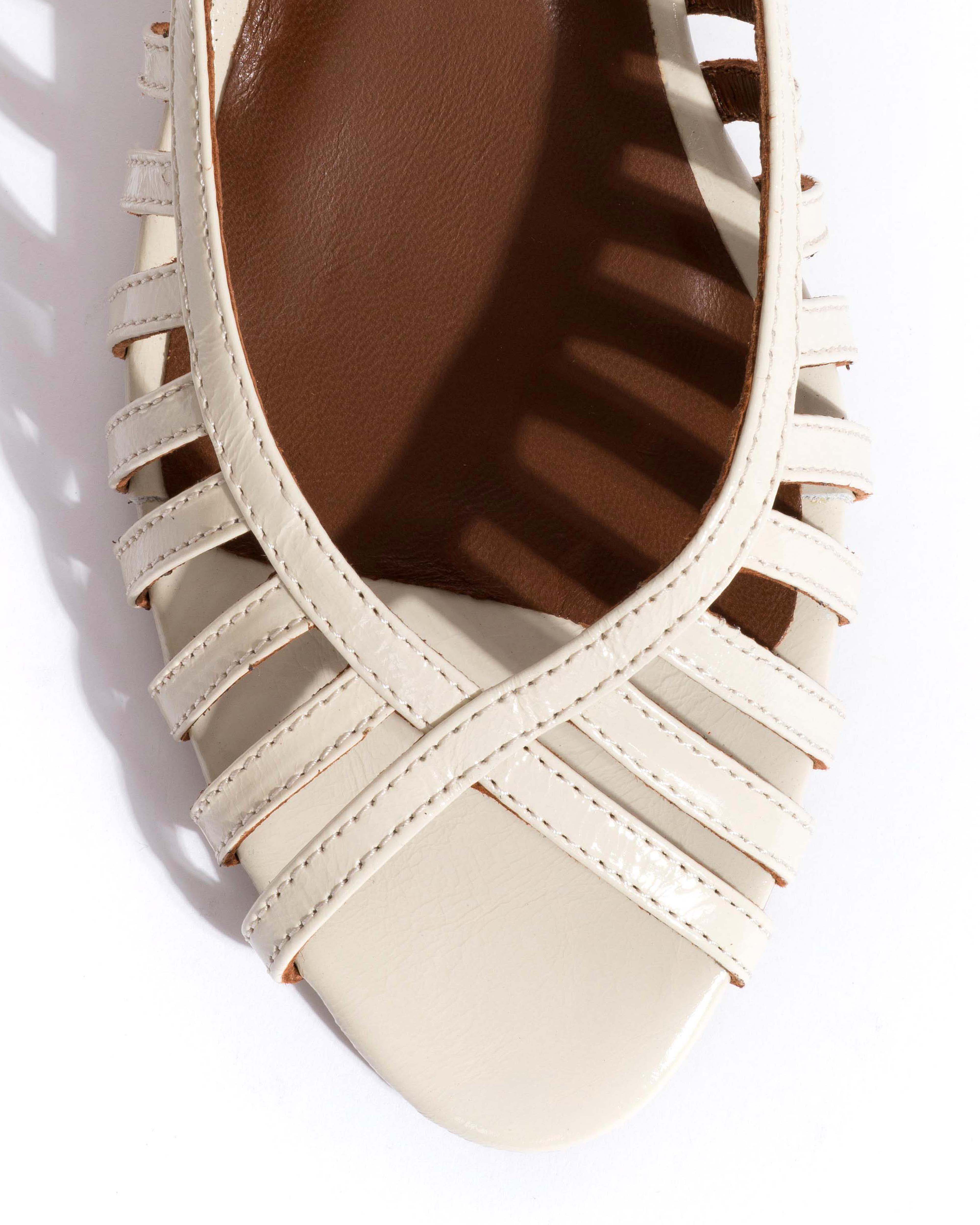 Carminho 40 stiletto Crinkled polished goat White sand - Image 5