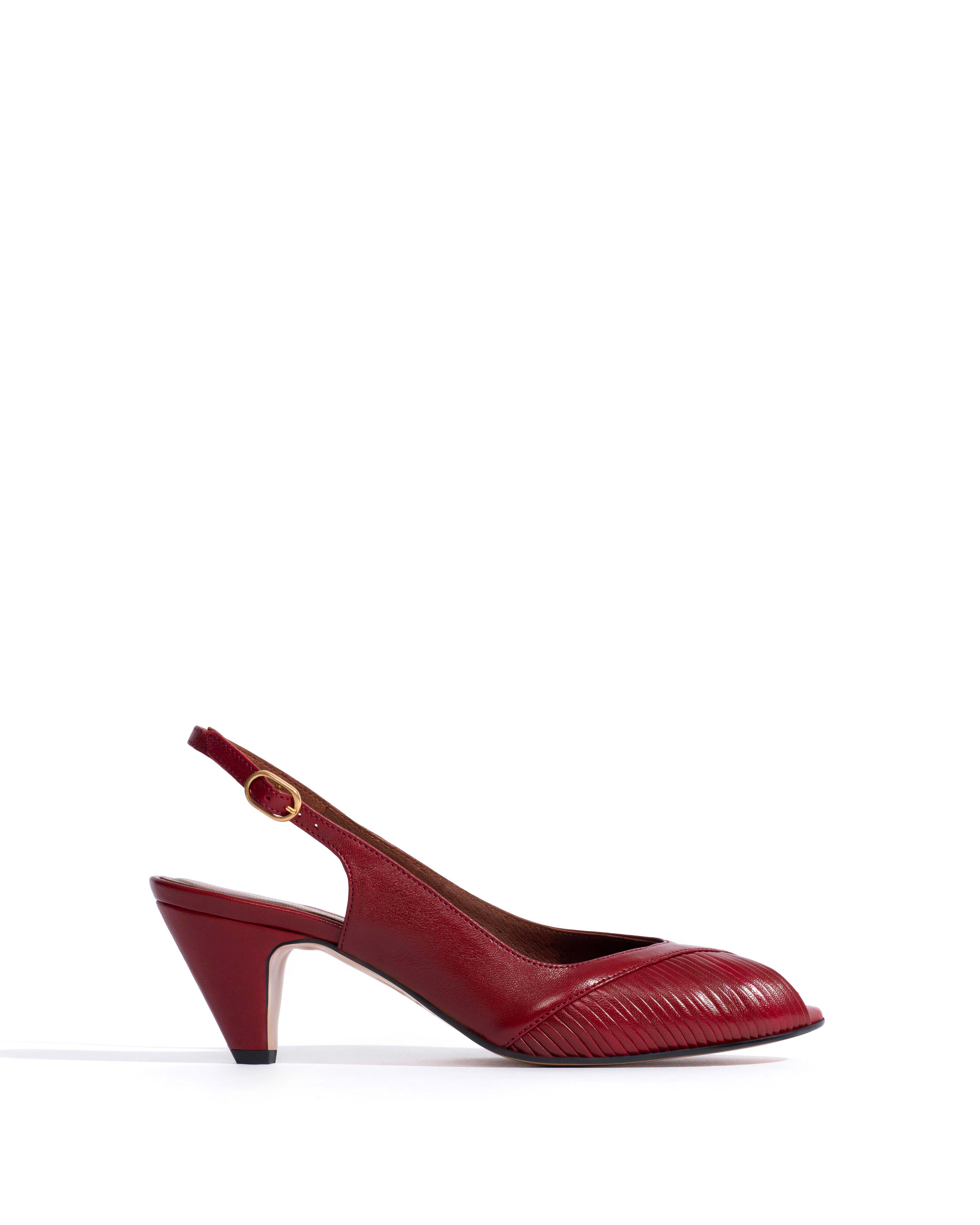 Cassandra 50 stiletto Shiny lamb Pomegranate