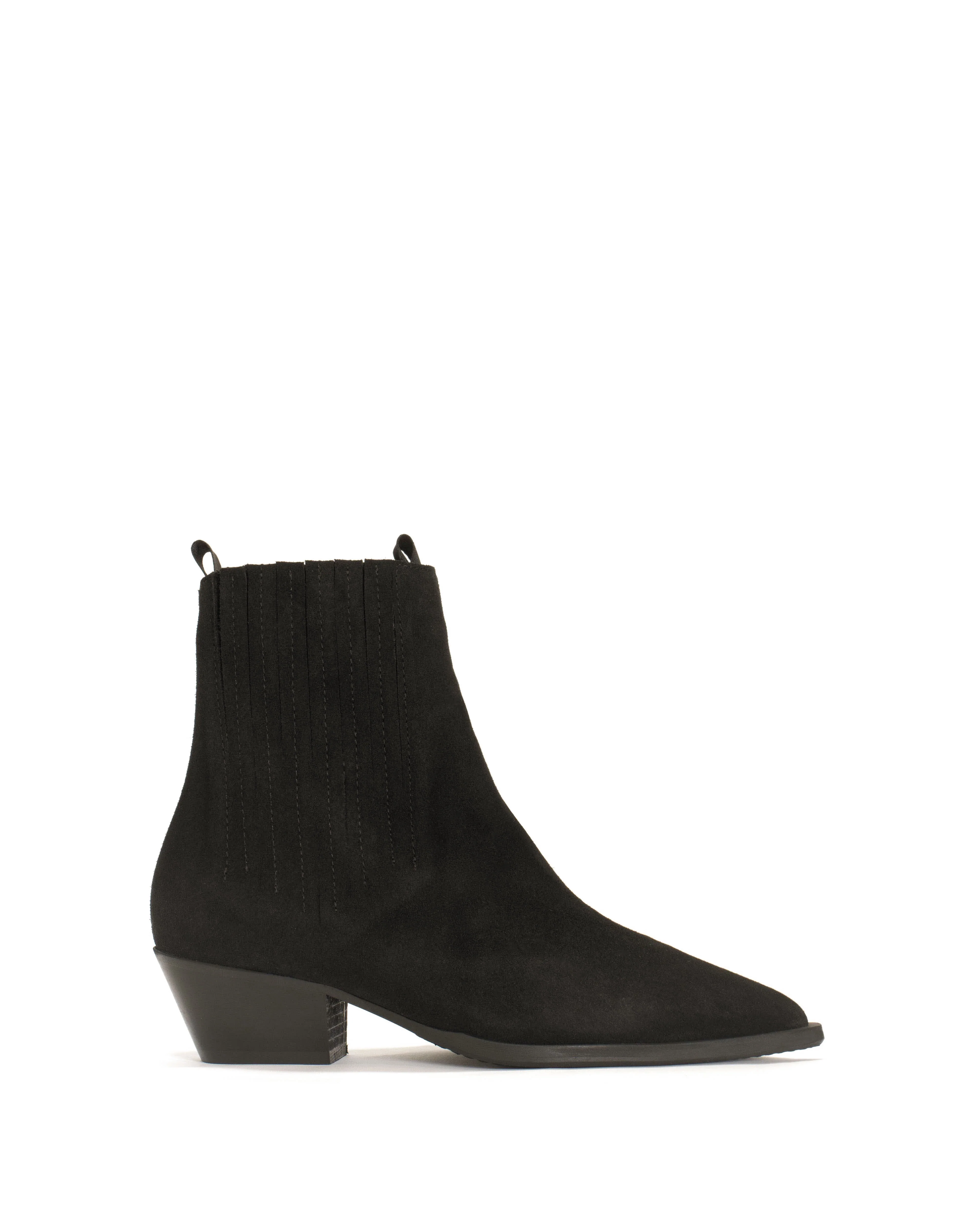 Hachi Calf suede Black