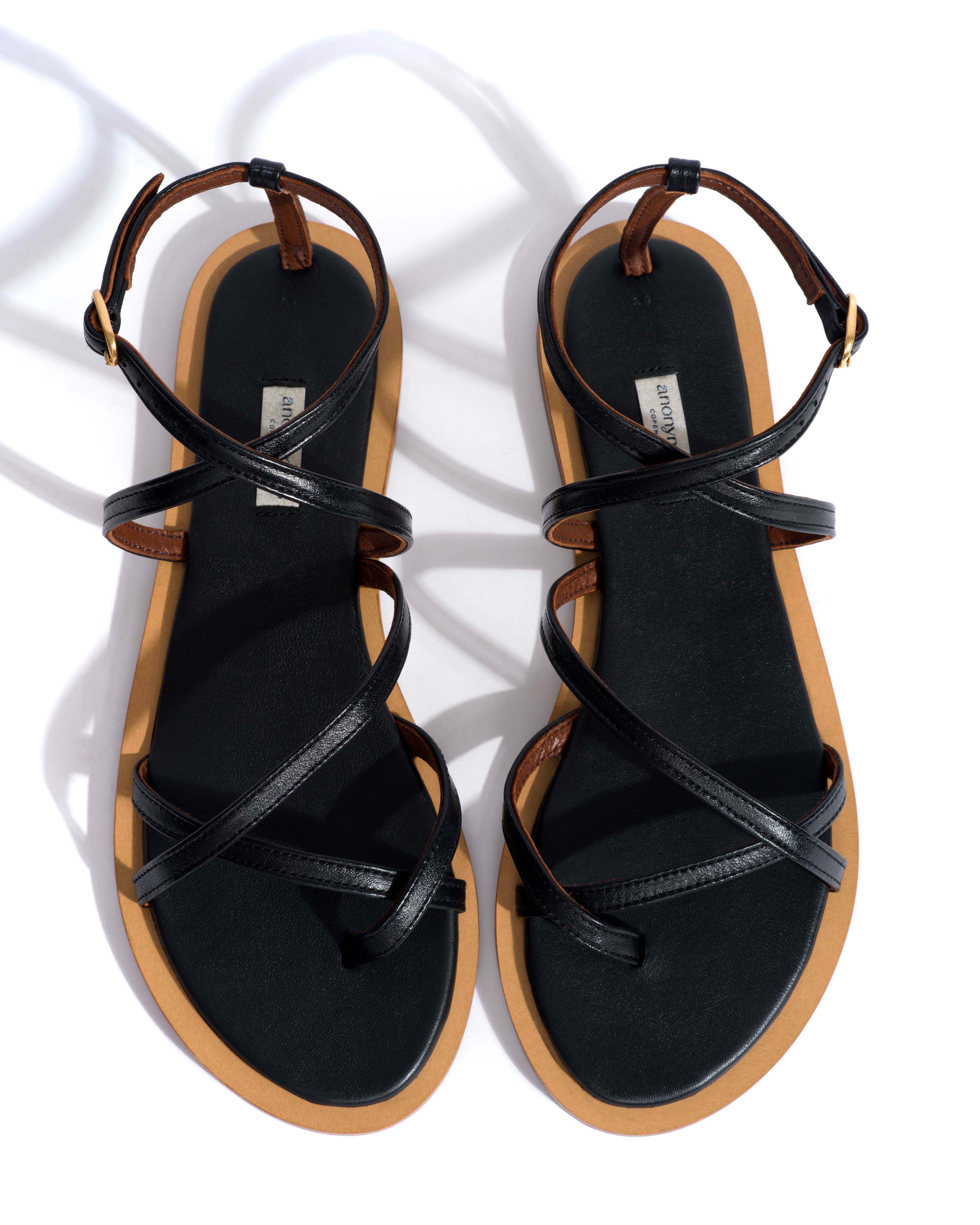 Isah 10 Shiny lamb Black - Image 4