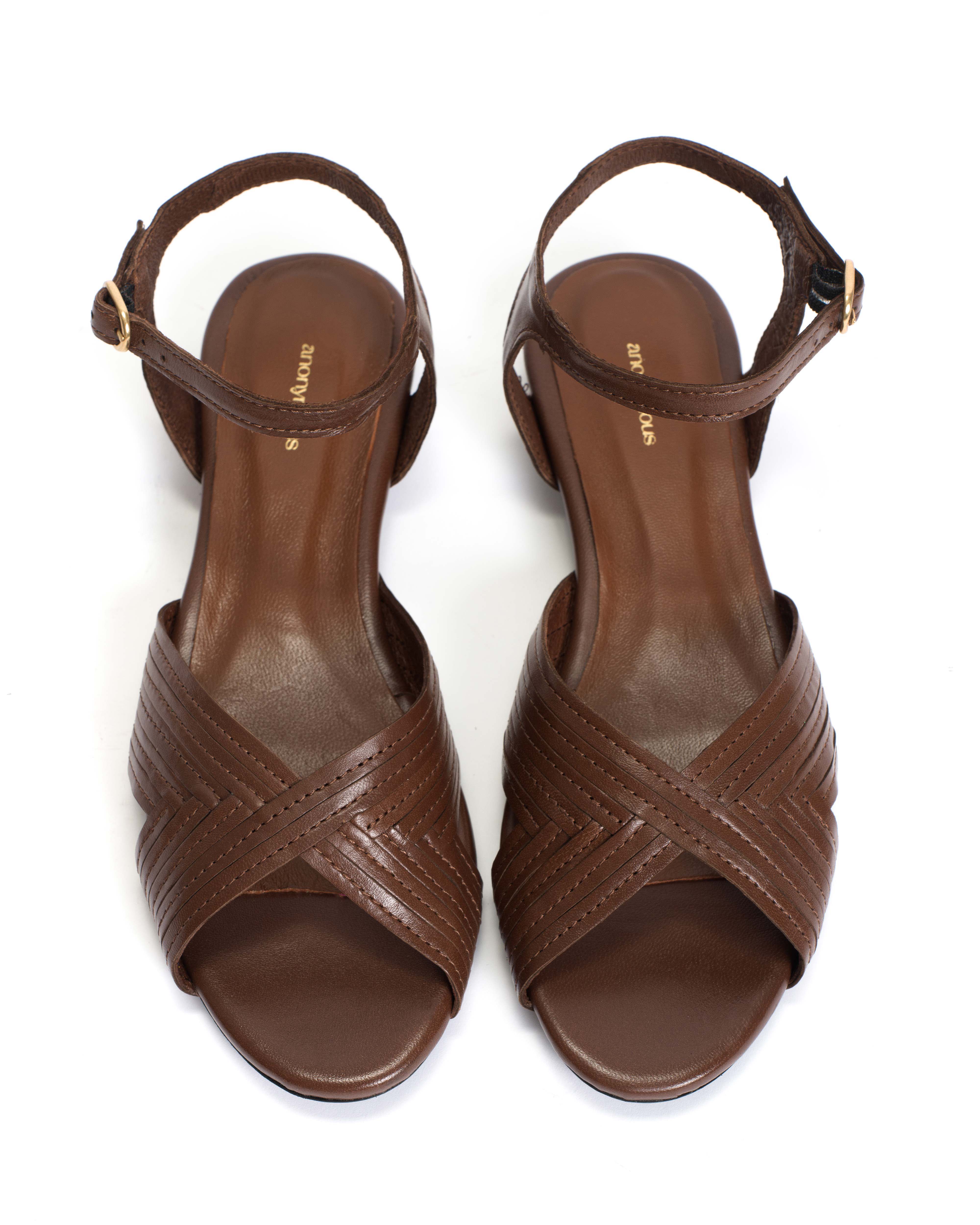 Niabi 10 Shiny lamb Chocolate - Image 3