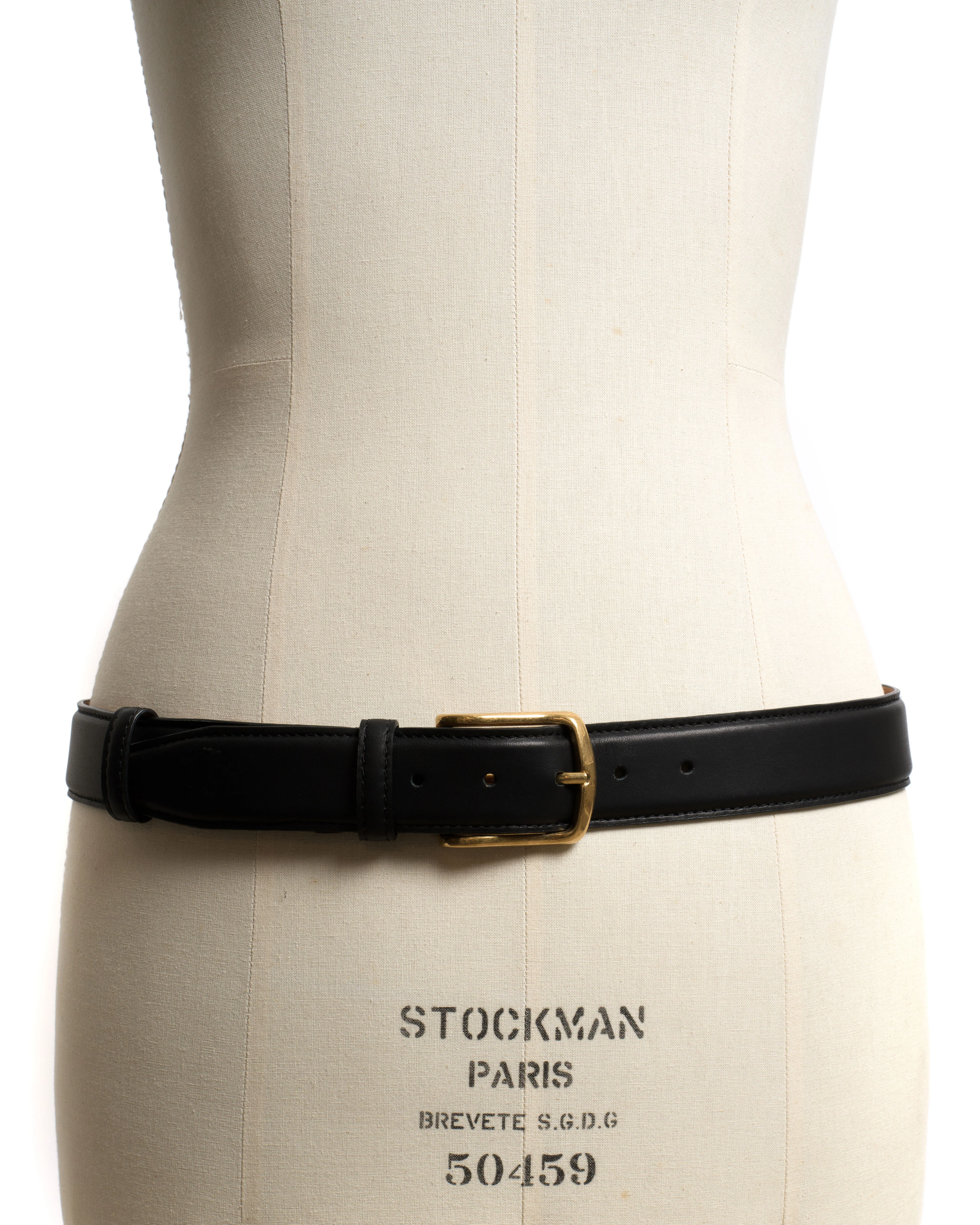 Quinn classic unisex leather belt Soft calf & metal Black & gold buckle - Image 2