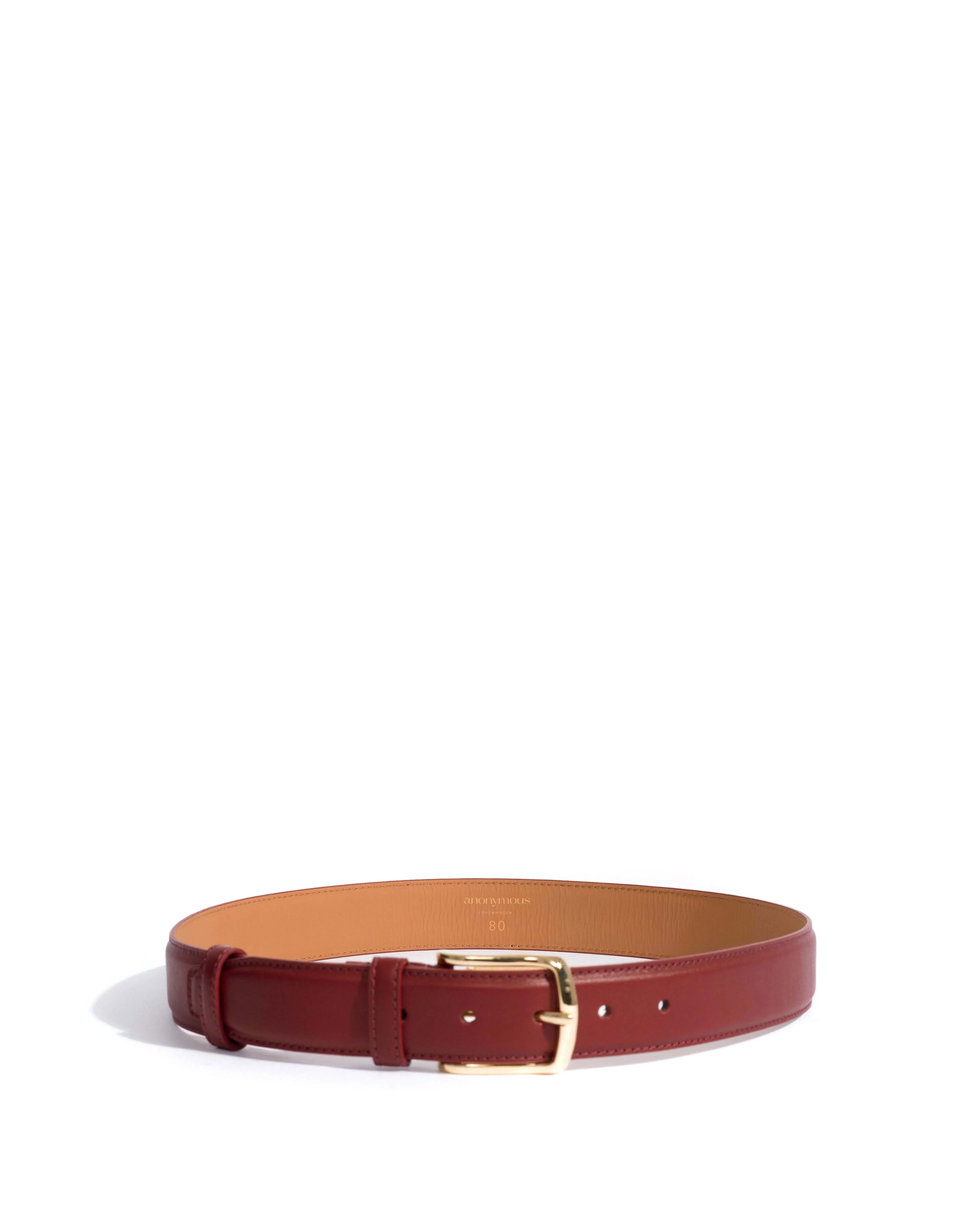 Quinn classic unisex leather belt Soft calf & metal Pomegranate & gold buckle - Image 3