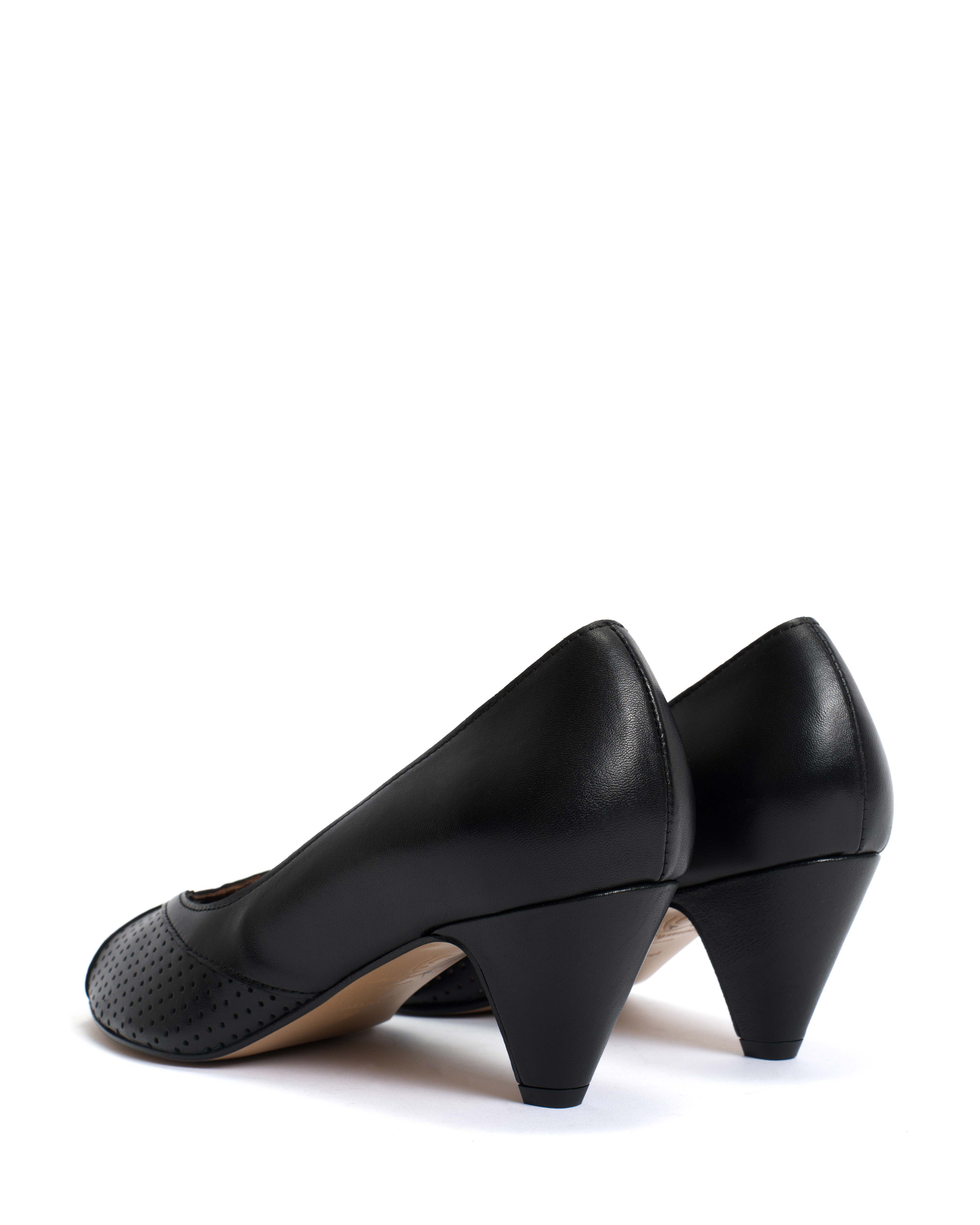 Tiffany stiletto Shiny lamb Black - Image 4