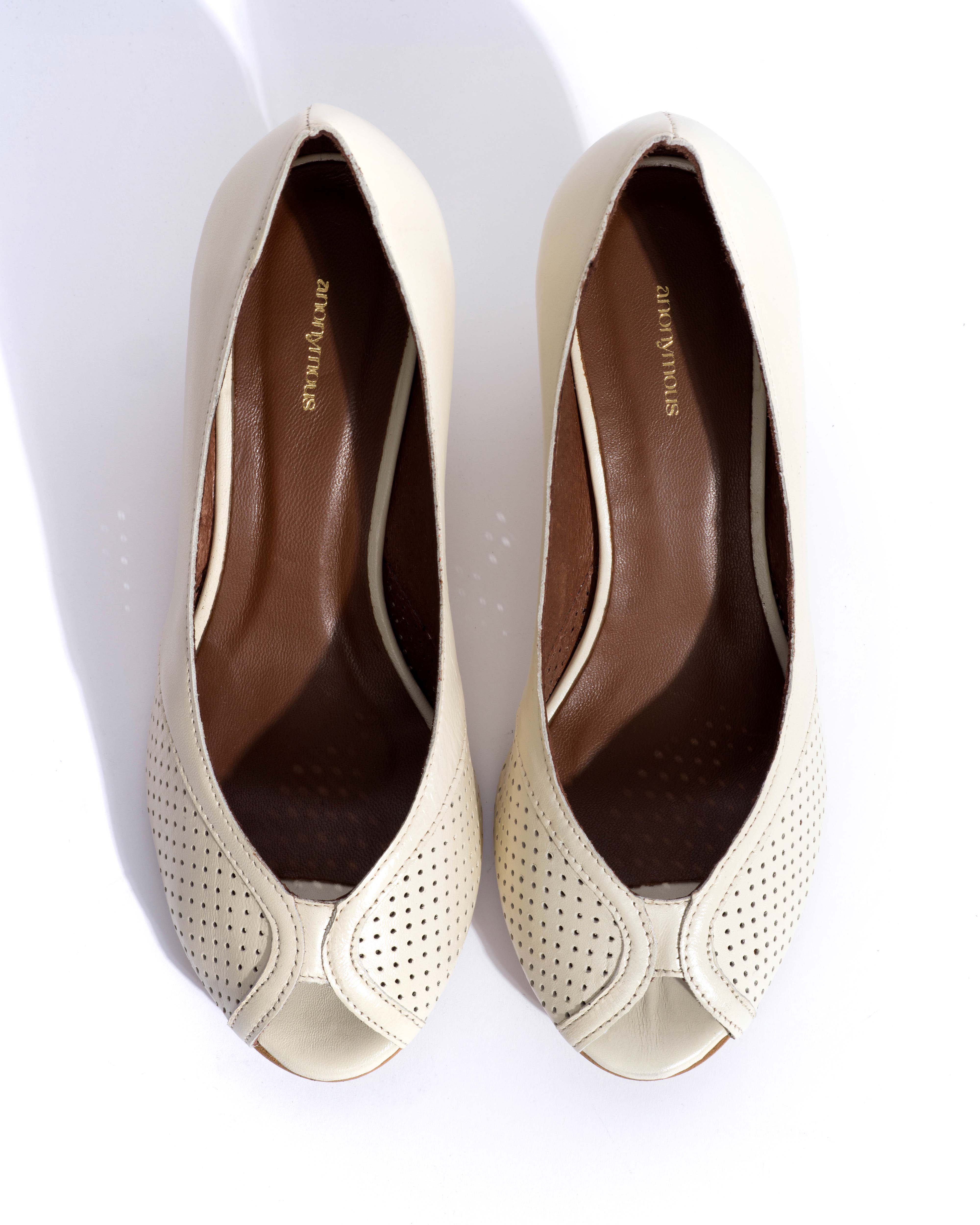 Tiffany stiletto Shiny lamb White sand - Image 4