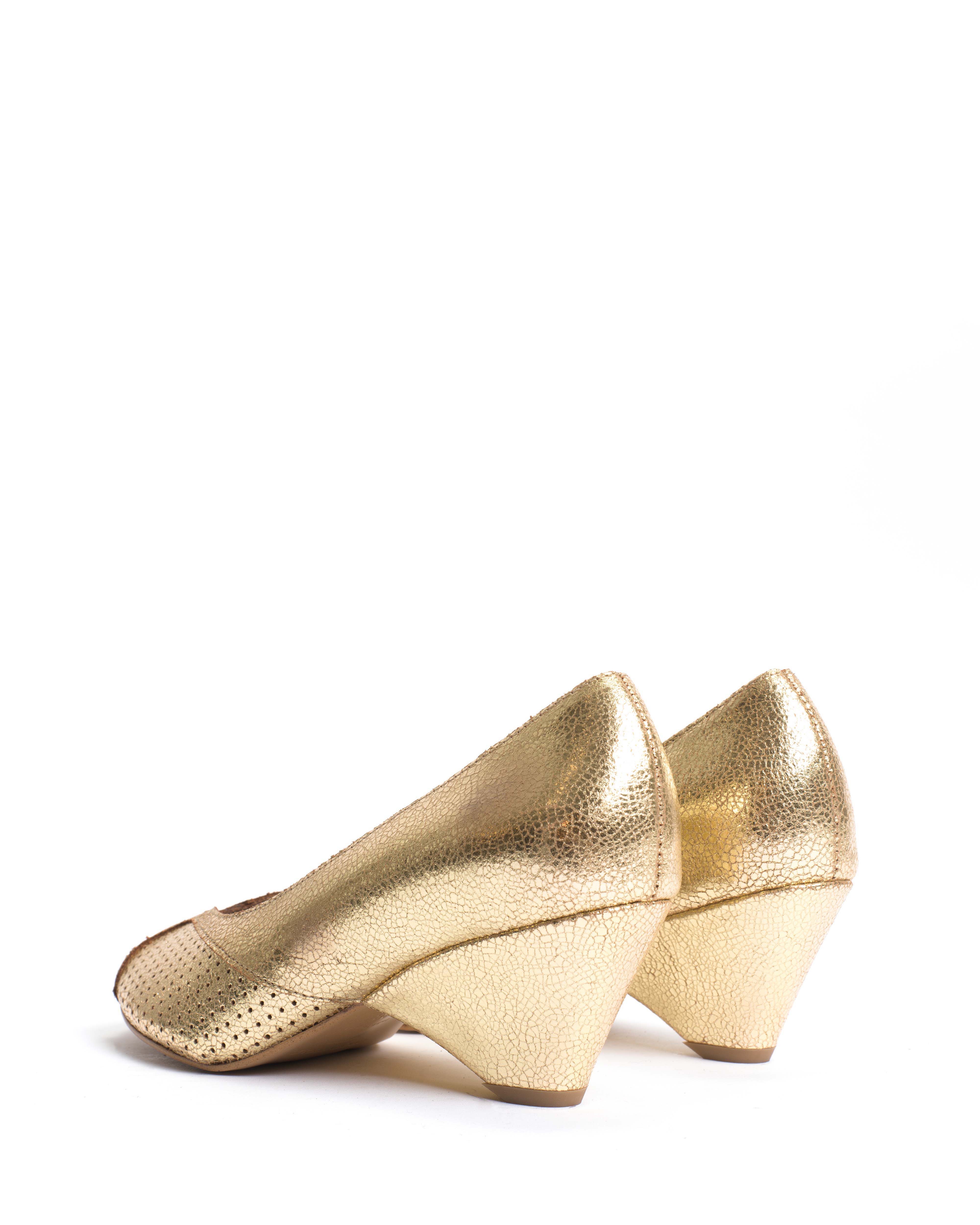 Tiffany triangle Crackled metallic goat Gold - Image 4